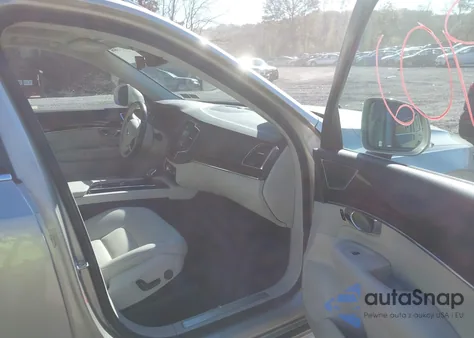 2018 Volvo Xc90 T6 Momentum from USA, damaged, VIN YV4A22PK2J1376810